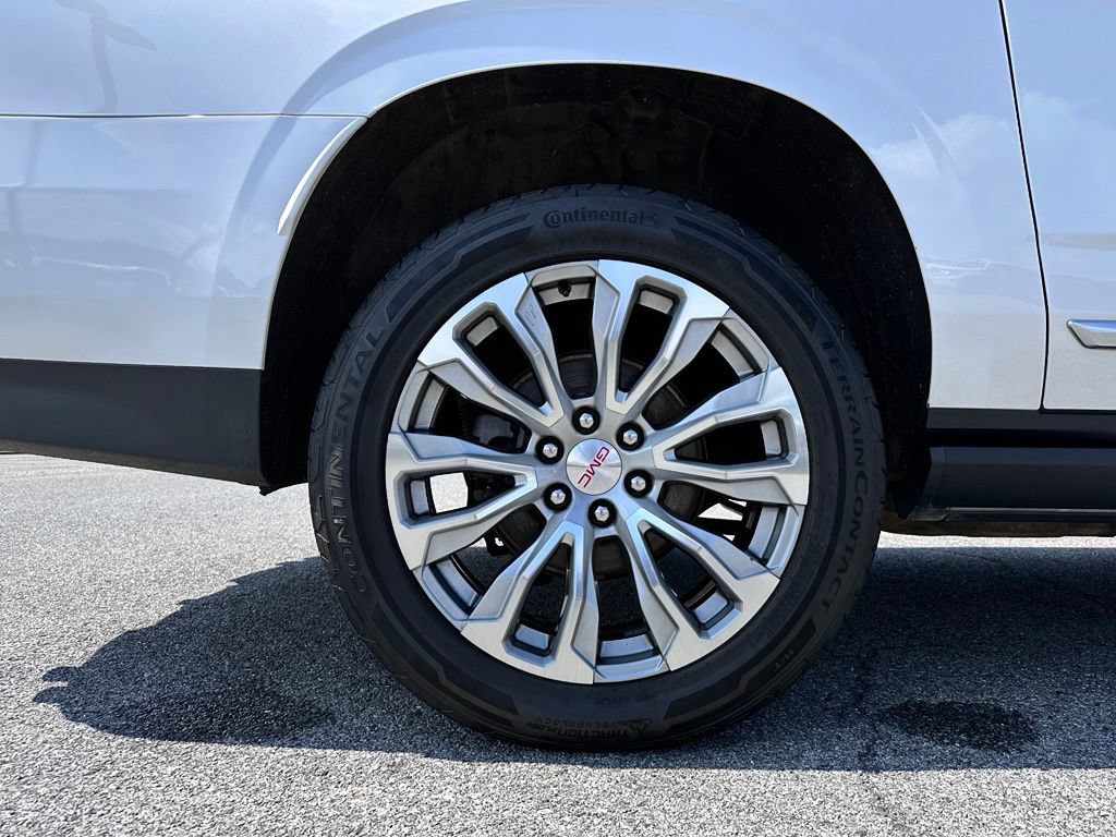 Certified 2021 GMC Yukon XL Denali w/ Denali Ultimate Package AWD/4WD image 52