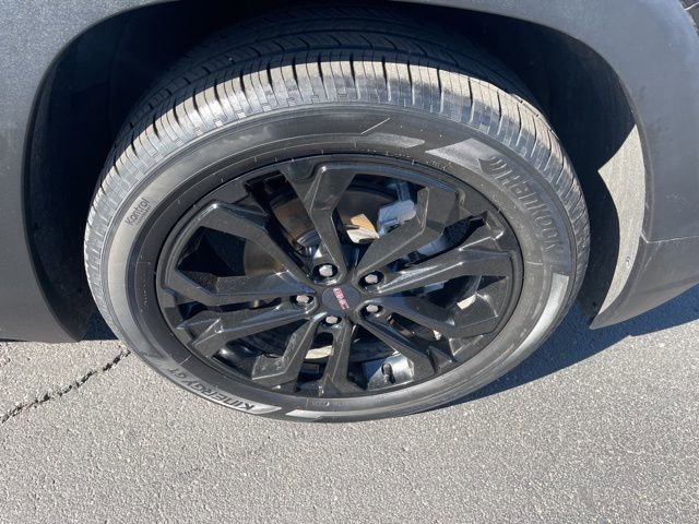 Certified 2022 GMC Terrain SLE w/ Driver Convenience Package image 7