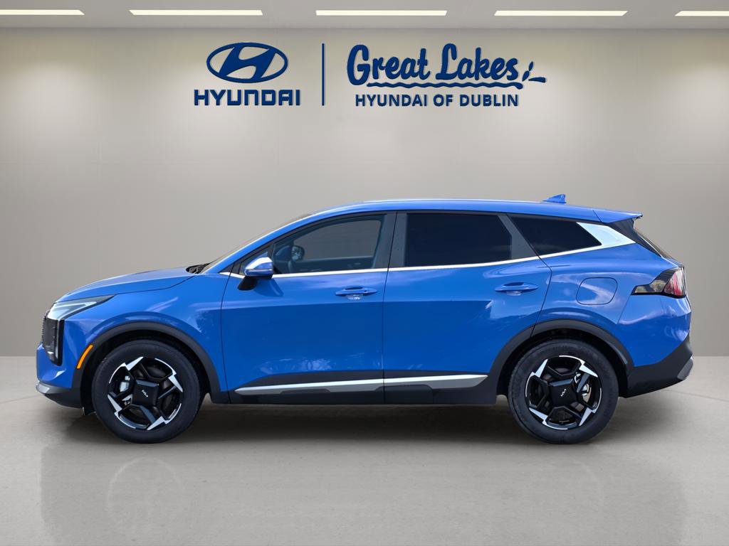 Used 2026 Kia Sportage EX image 2