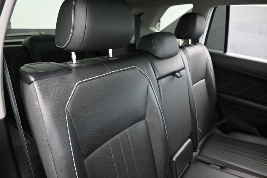 Used 2024 Volkswagen Tiguan SE FWD image 37