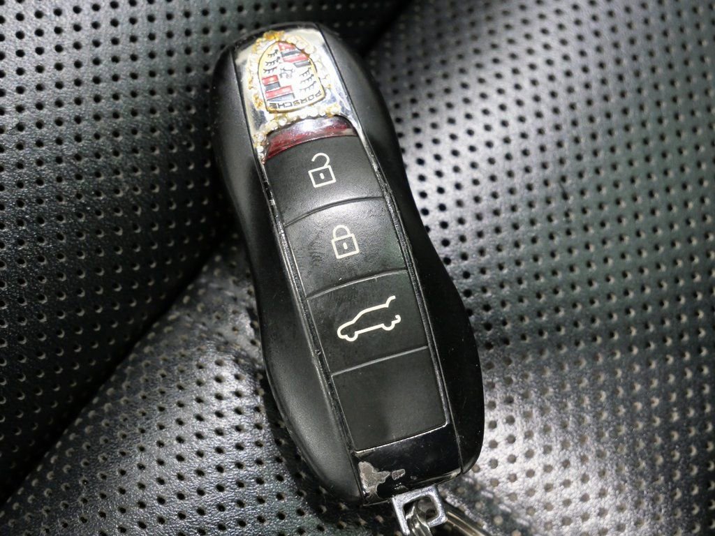 Used 2019 Porsche Macan Base image 30