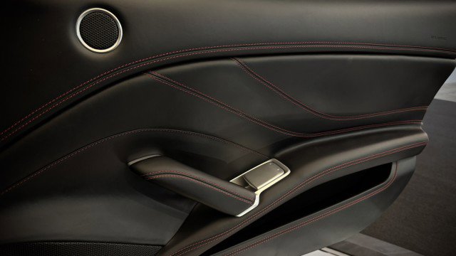 Used 2017 Ferrari California T image 17