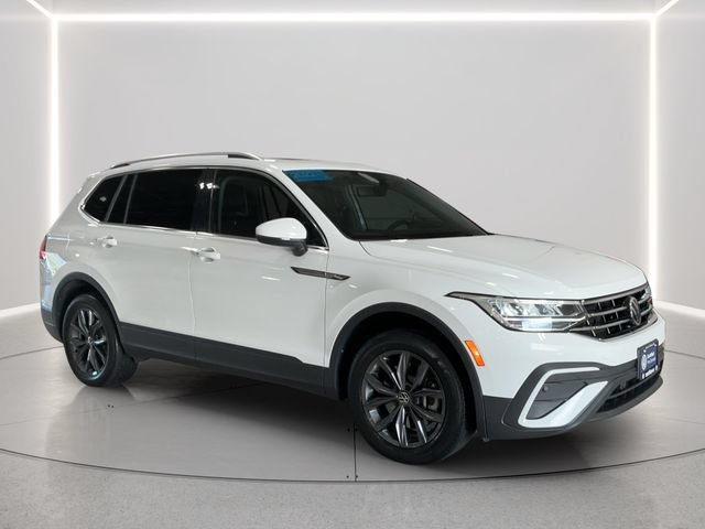 Used 2022 Volkswagen Tiguan SE AWD/4WD image 8