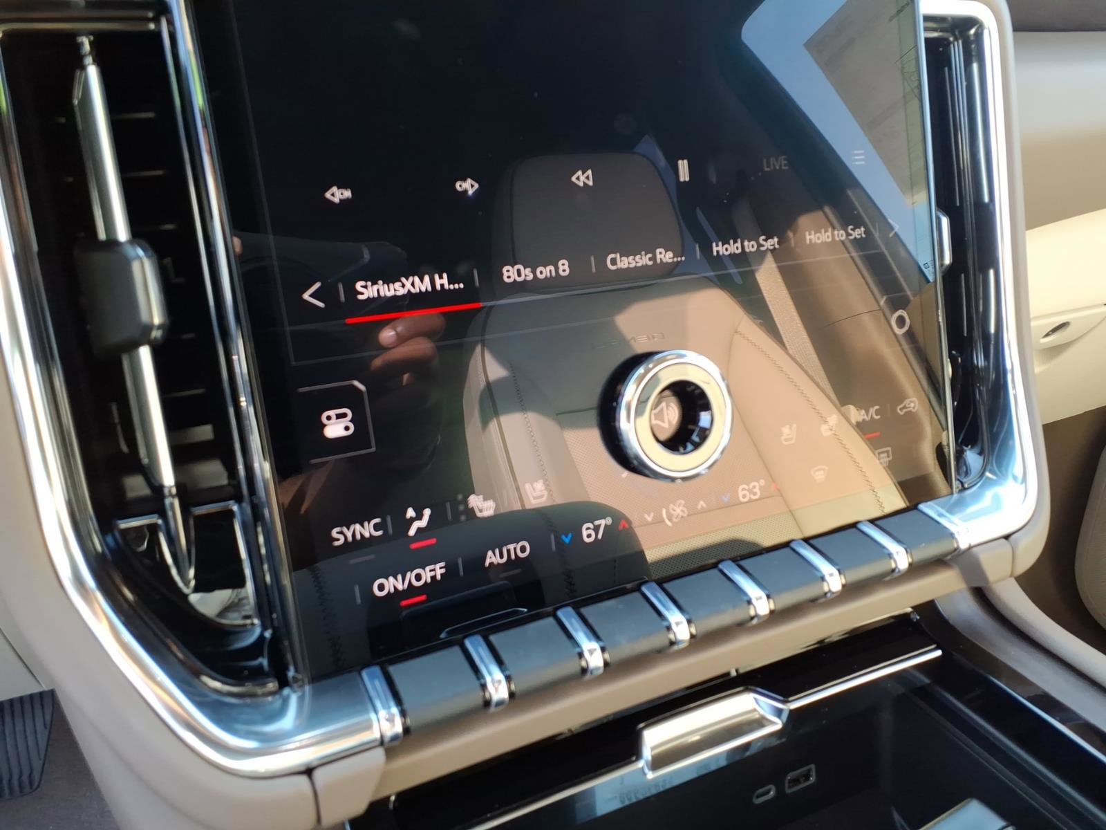 New 2026 GMC Yukon XL Denali w/ Sun & Power Step Package image 15