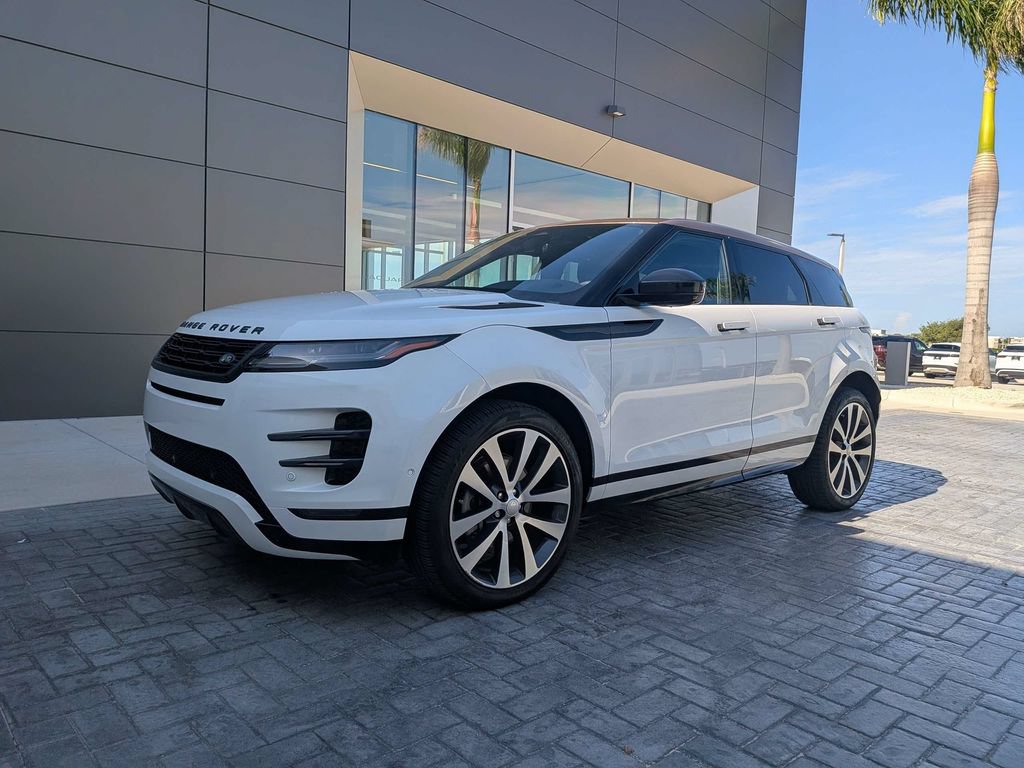 Certified 2026 Land Rover Range Rover Evoque Dynamic SE AWD/4WD image 8