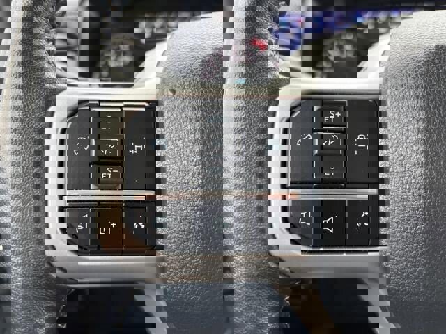 Used 2024 Ford Expedition XLT image 20