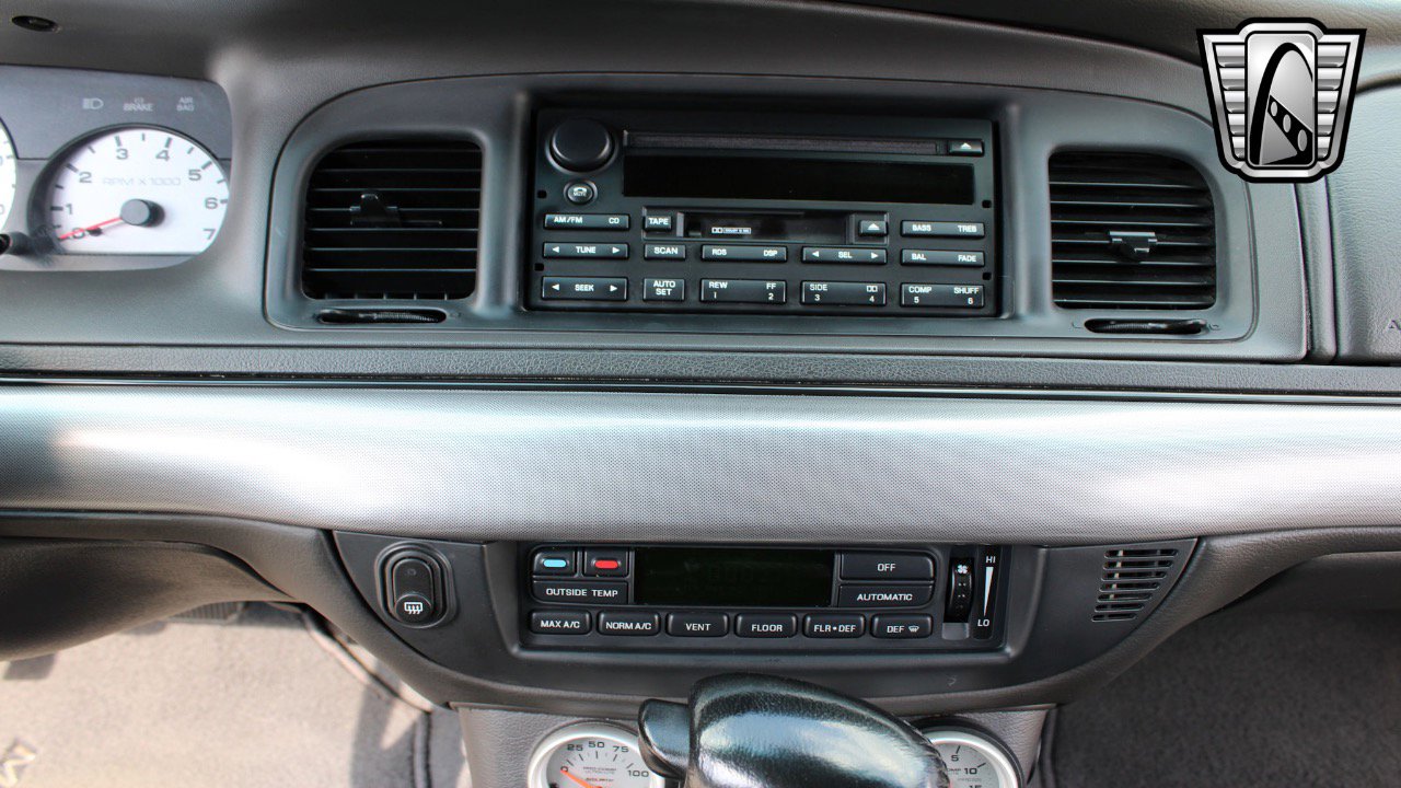 Used 2004 Mercury Marauder image 15