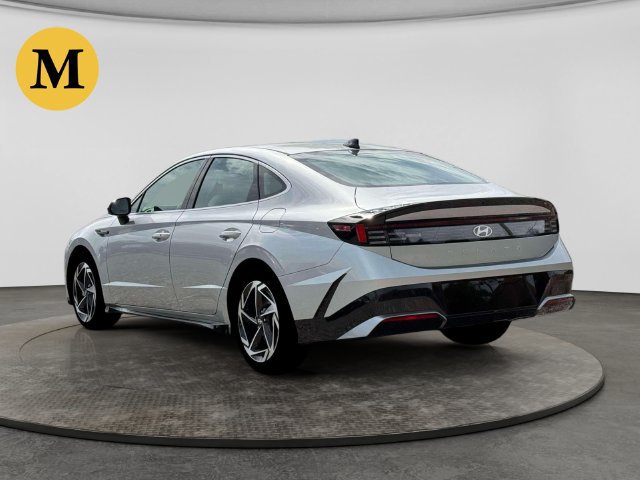 New 2026 Hyundai Sonata SEL FWD image 5