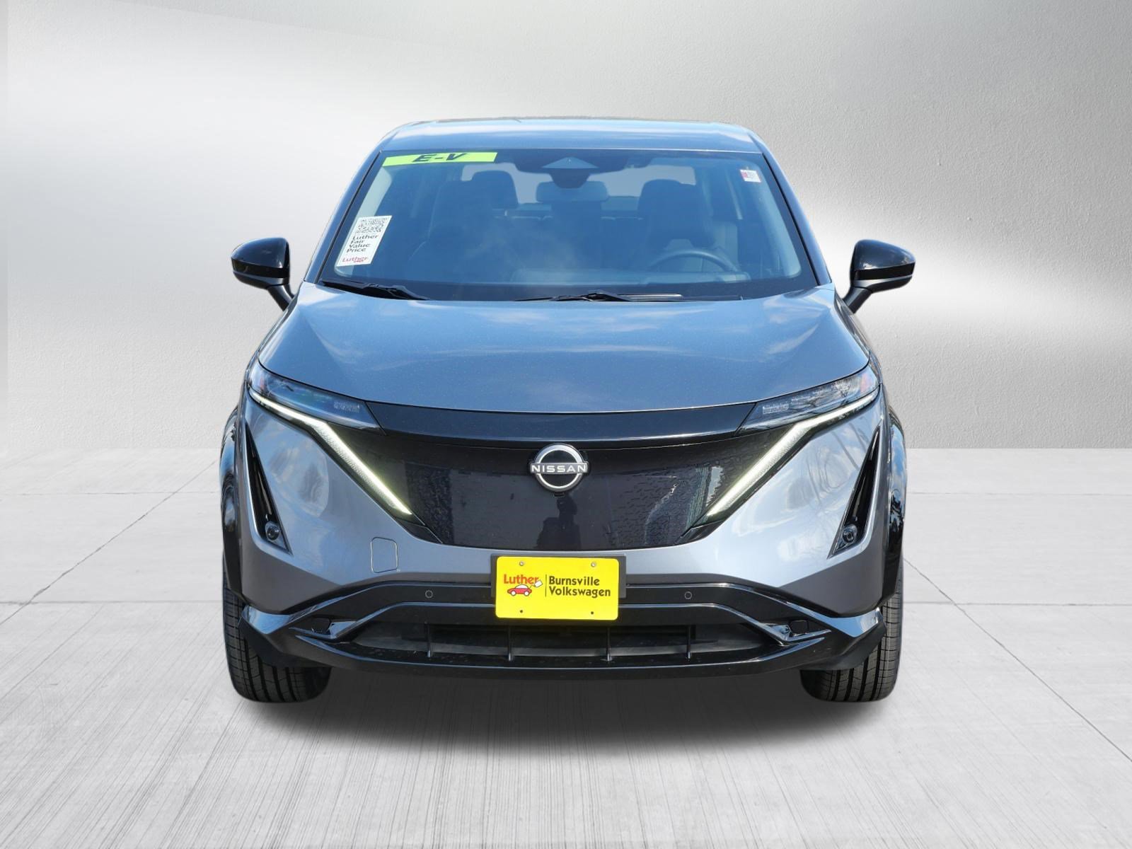 Used 2023 Nissan Ariya AWD video 2