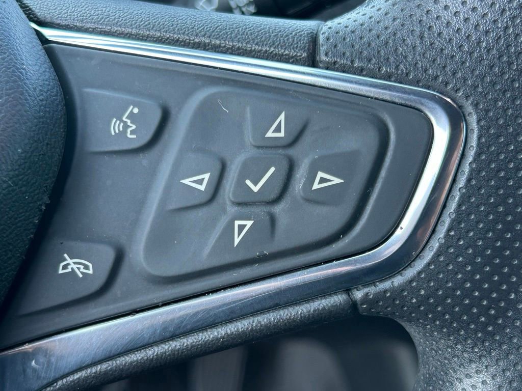 Used 2021 Chevrolet Malibu LT FWD image 28