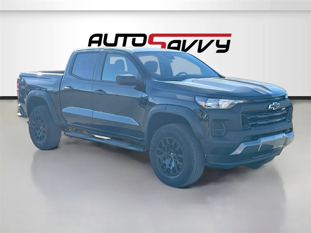 Used 2024 Chevrolet Colorado Trail Boss w/ Advanced Trailering Package image 1
