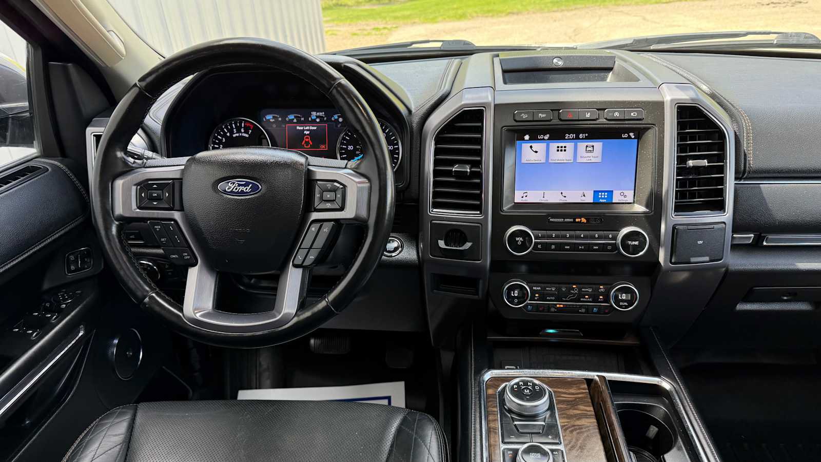 Used 2019 Ford Expedition Platinum AWD/4WD image 11