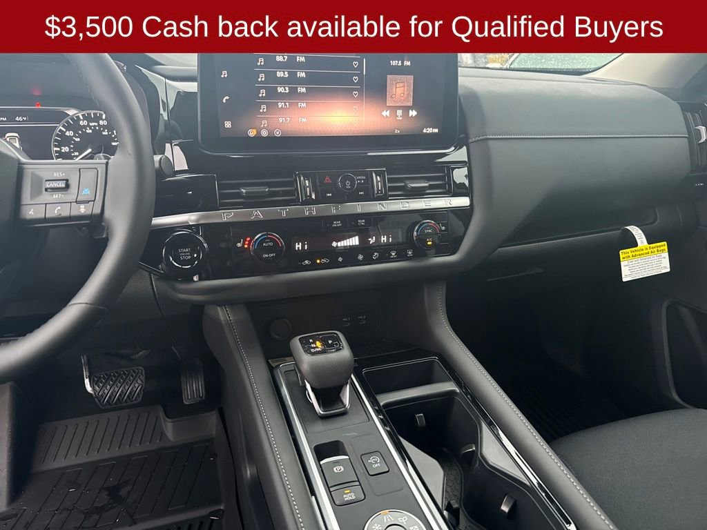 New 2026 Nissan Pathfinder SV image 18