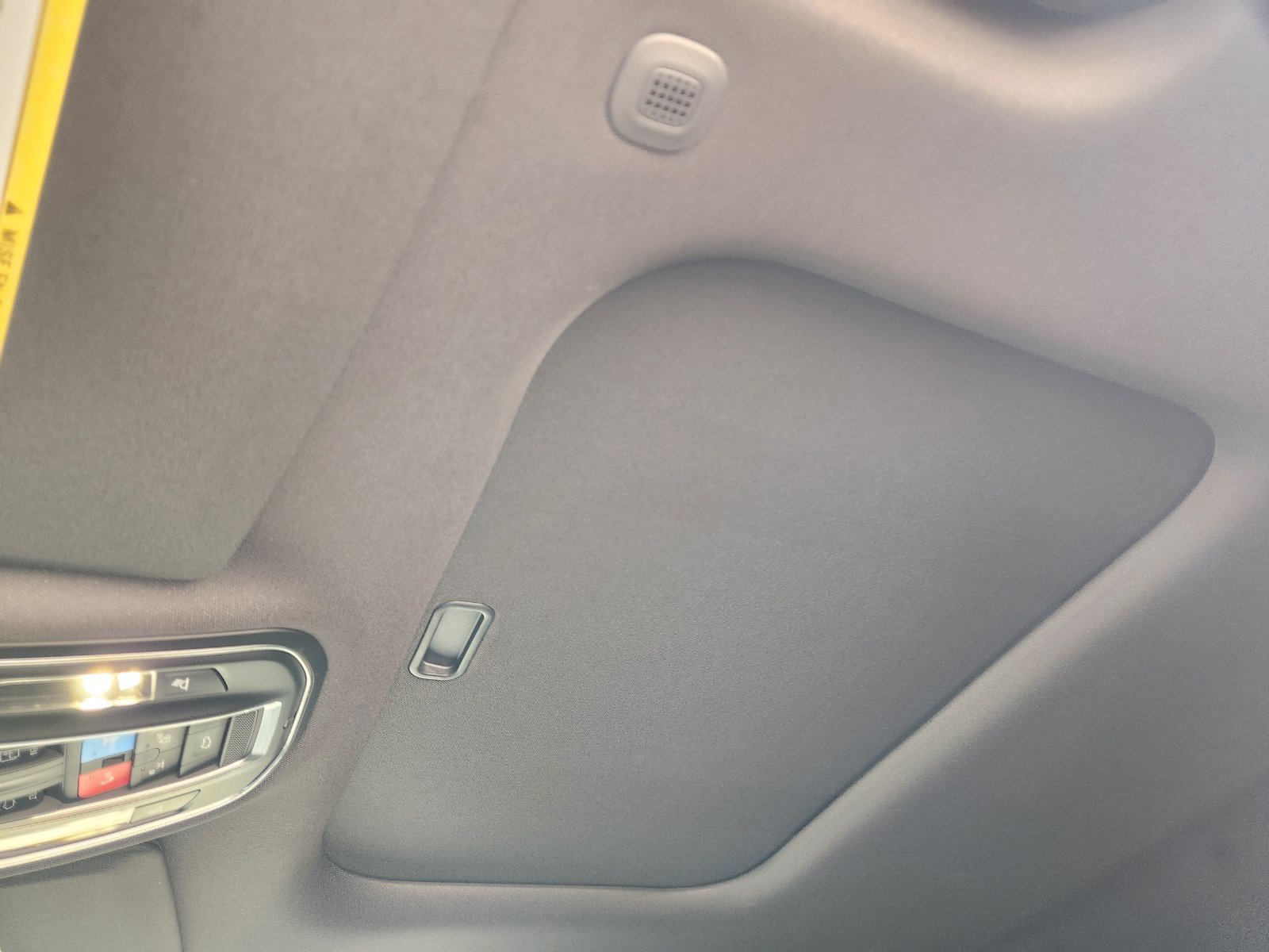 Used 2025 Jeep Grand Cherokee L Altitude RWD image 25