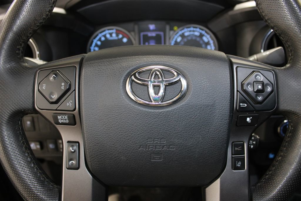 Used 2020 Toyota Tacoma TRD Off-Road w/ TRD Premium Off Road Package image 42