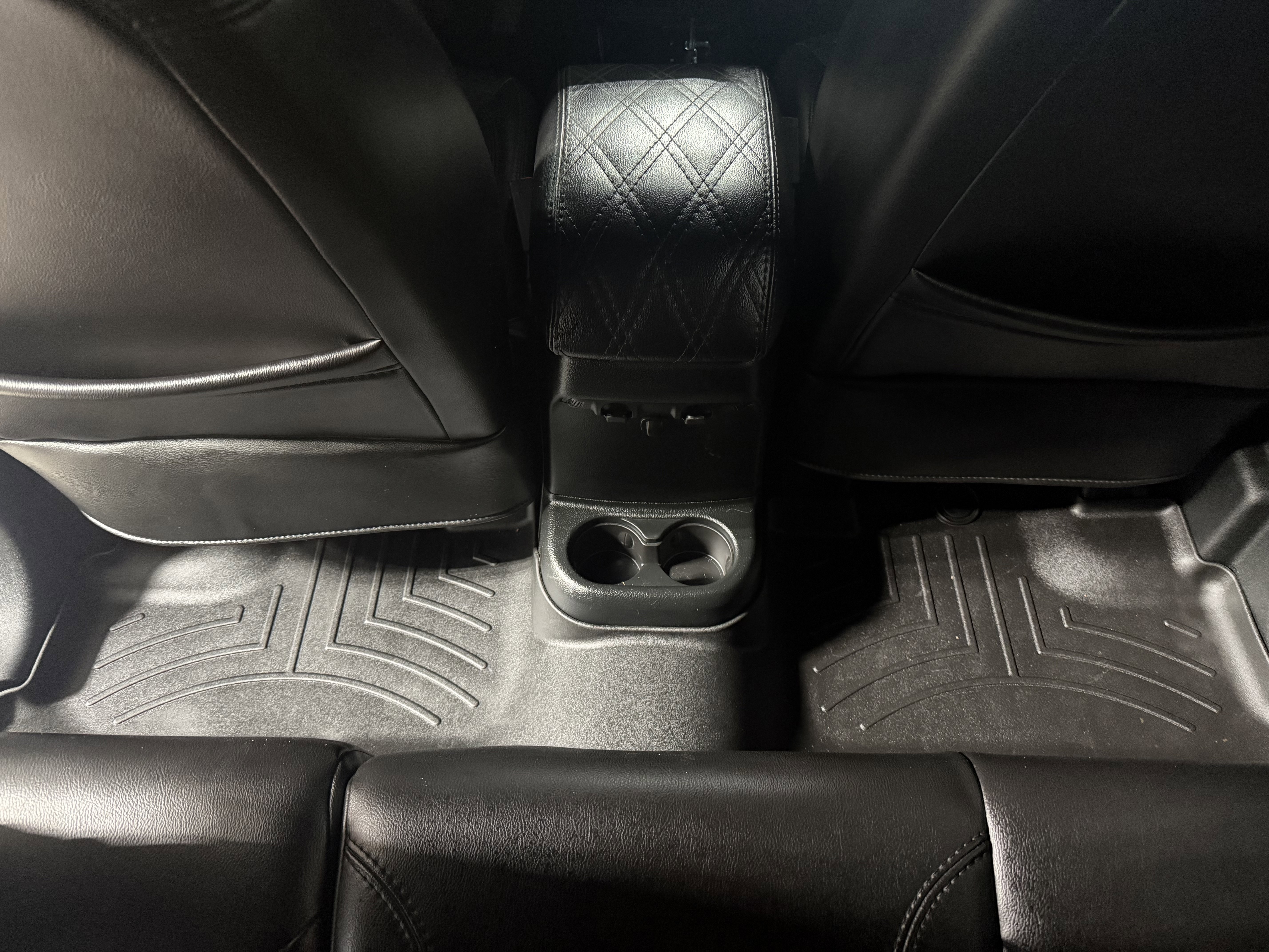 Used 2018 Jeep Wrangler Unlimited Sport image 22