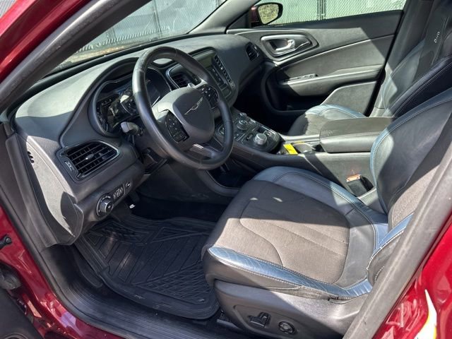 Used 2015 Chrysler 200 S w/ Comfort Group AWD/4WD image 11
