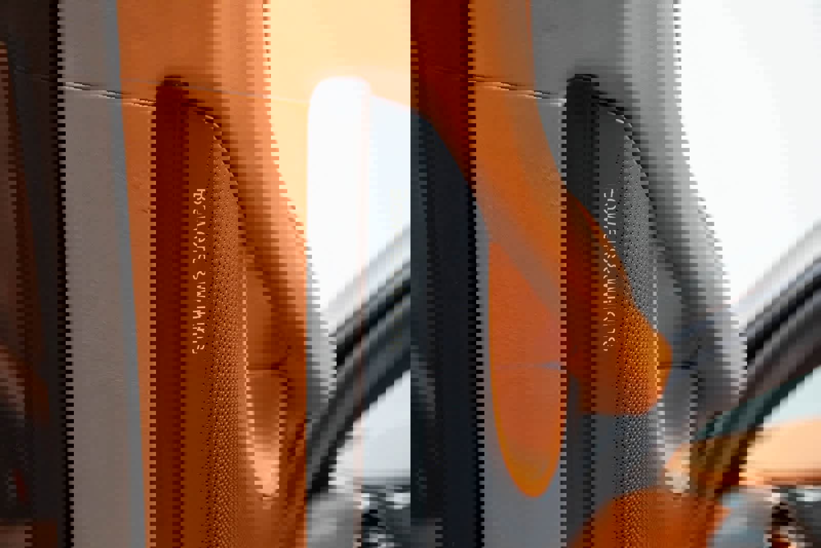 Used 2018 McLaren 570S Spider image 24