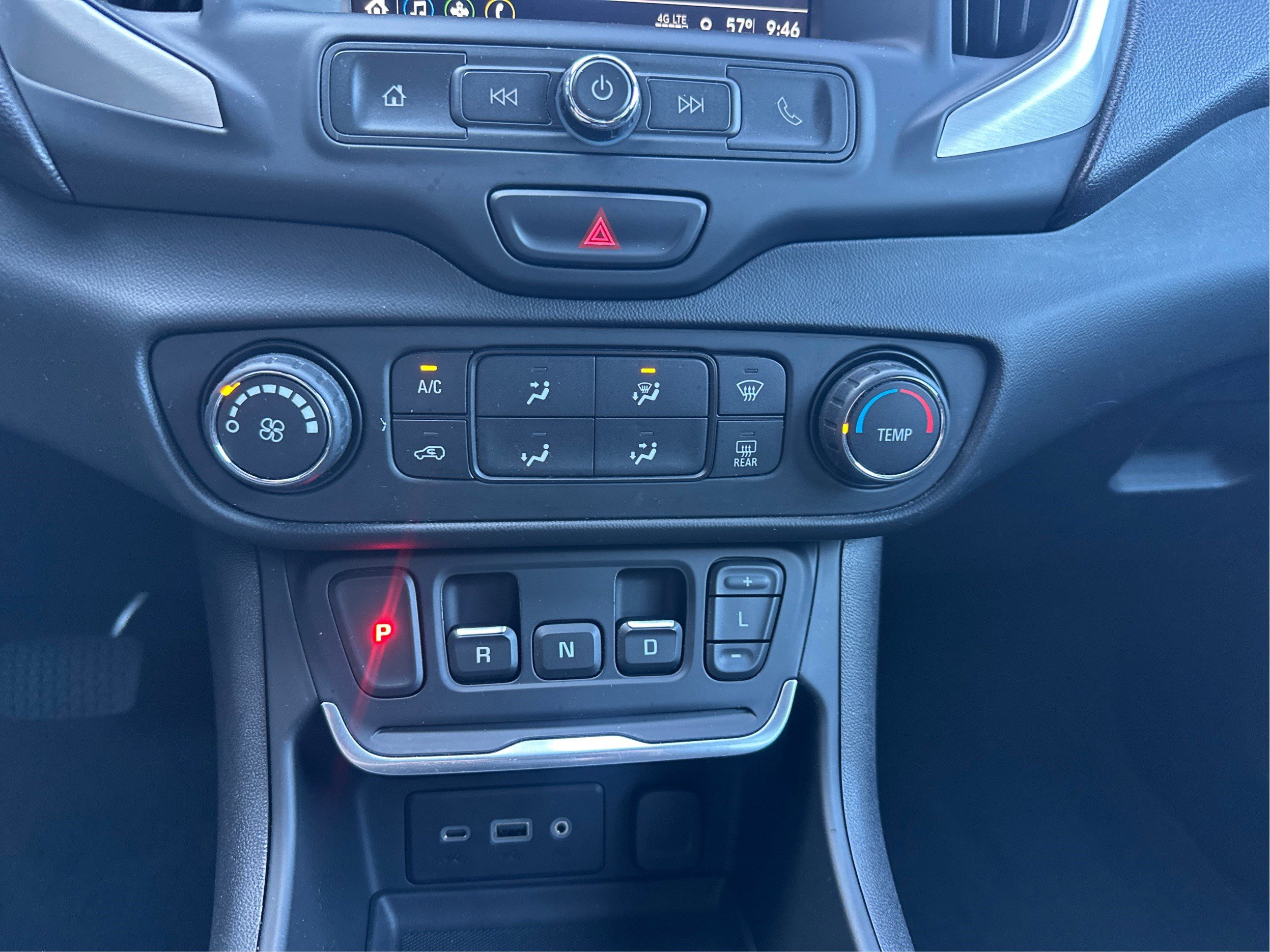 Used 2018 GMC Terrain SLE AWD/4WD image 30