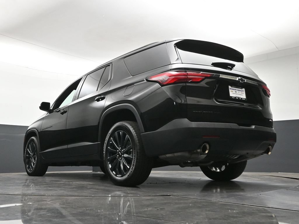 Certified 2023 Chevrolet Traverse RS w/ LPO, Floor Liner Package AWD/4WD image 26