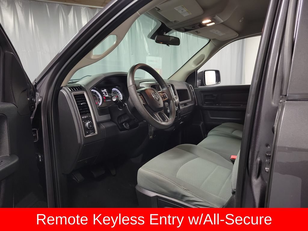 Used 2018 RAM 1500 Express w/ Express Value Package AWD/4WD image 13