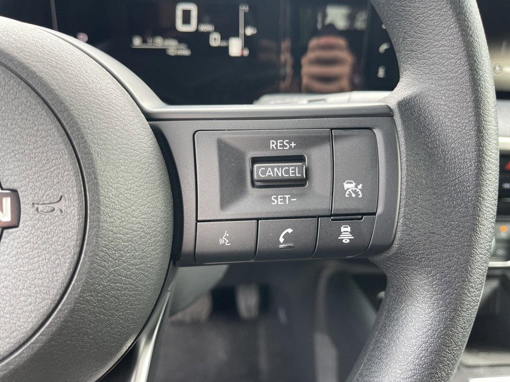 New 2025 Nissan Kicks SV image 15