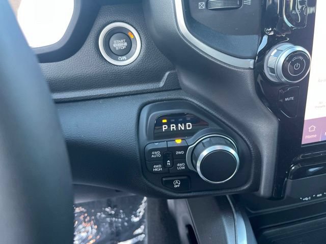 Used 2025 RAM 1500 Big Horn AWD/4WD image 22
