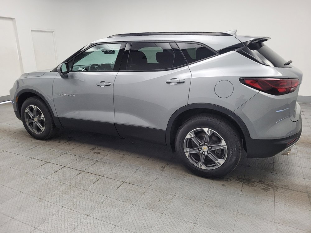 Used 2024 Chevrolet Blazer LT w/ Convenience Package FWD image 3