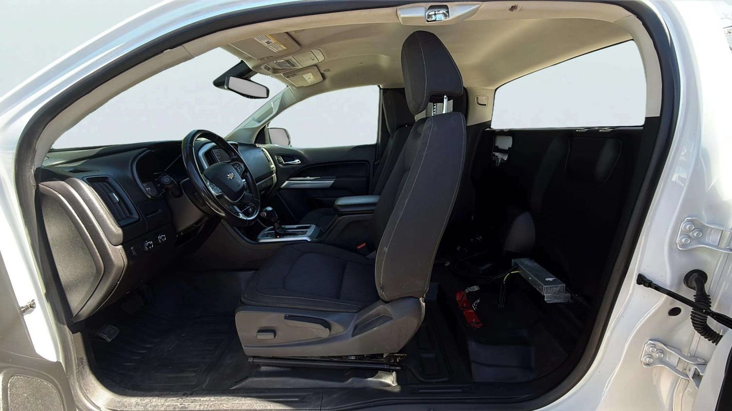 Used 2020 Chevrolet Colorado LT w/ Safety Package AWD/4WD image 16
