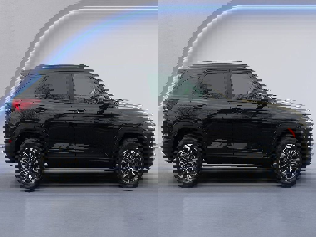 Used 2025 Chevrolet TrailBlazer LT image 6