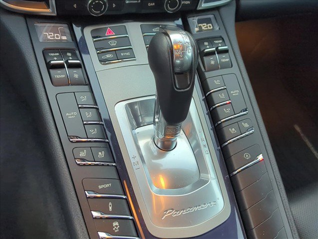 Used 2015 Porsche Panamera image 22