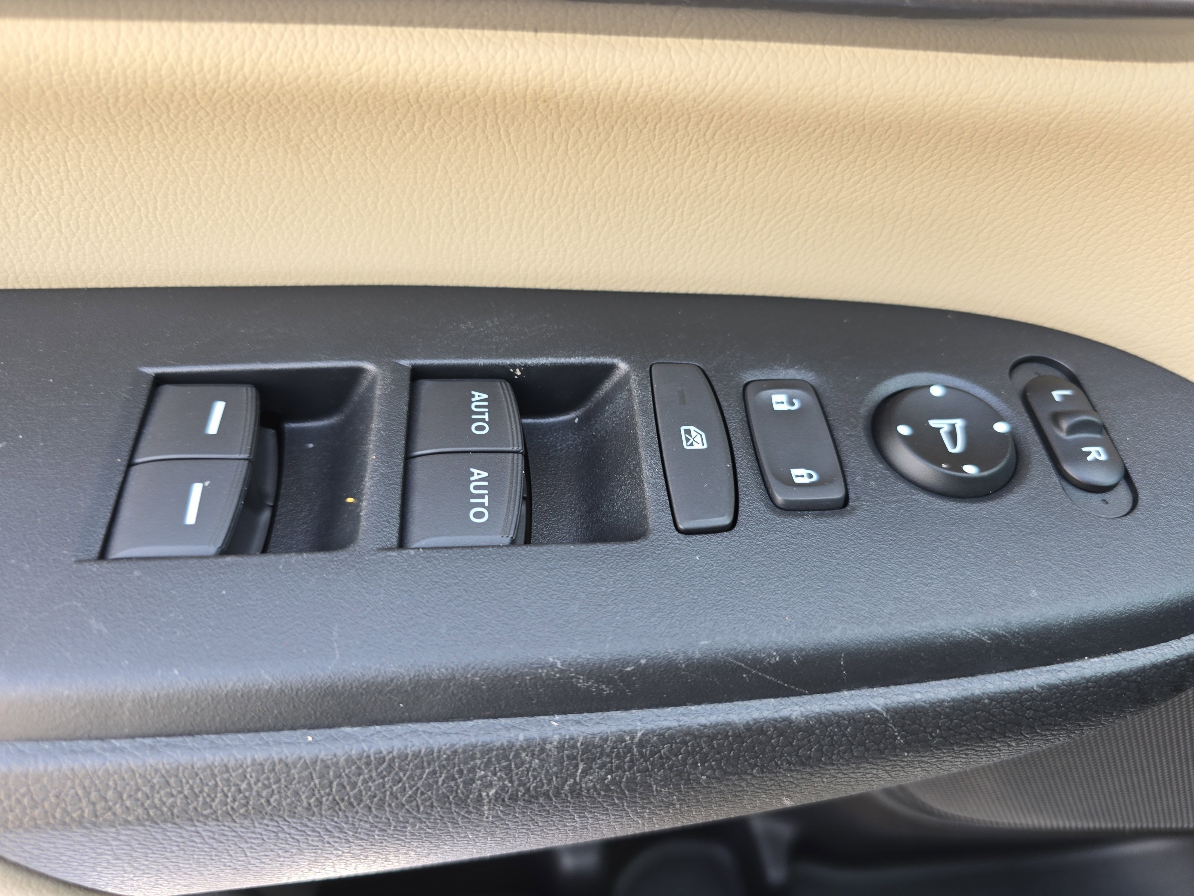 Used 2019 Honda CR-V EX-L image 28