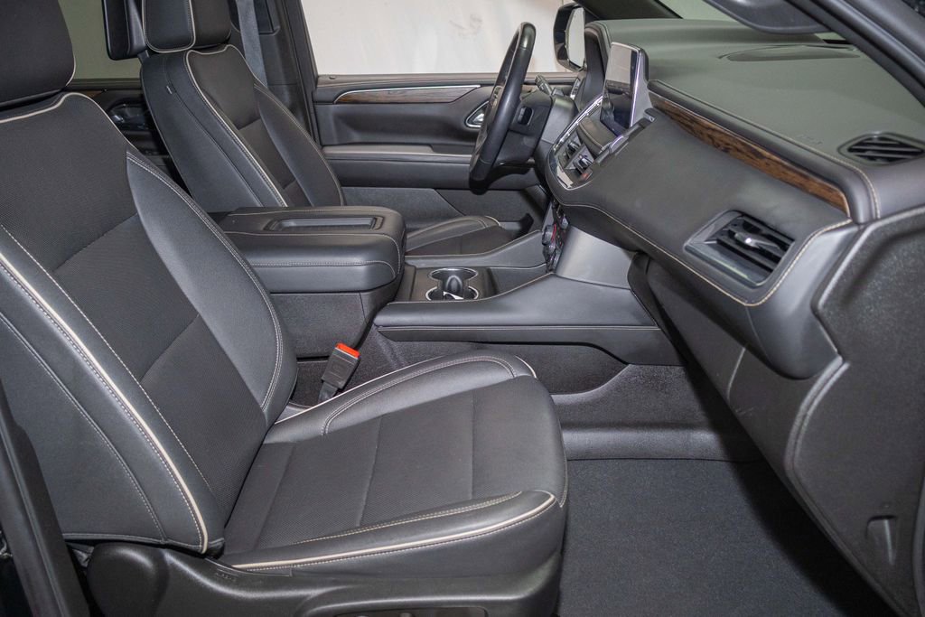 Certified 2023 Chevrolet Tahoe Premier w/ Advanced Technology Package AWD/4WD image 16