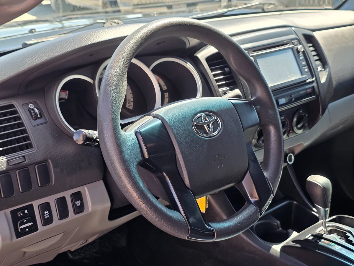 Used 2014 Toyota Tacoma 4x4 Double Cab image 19