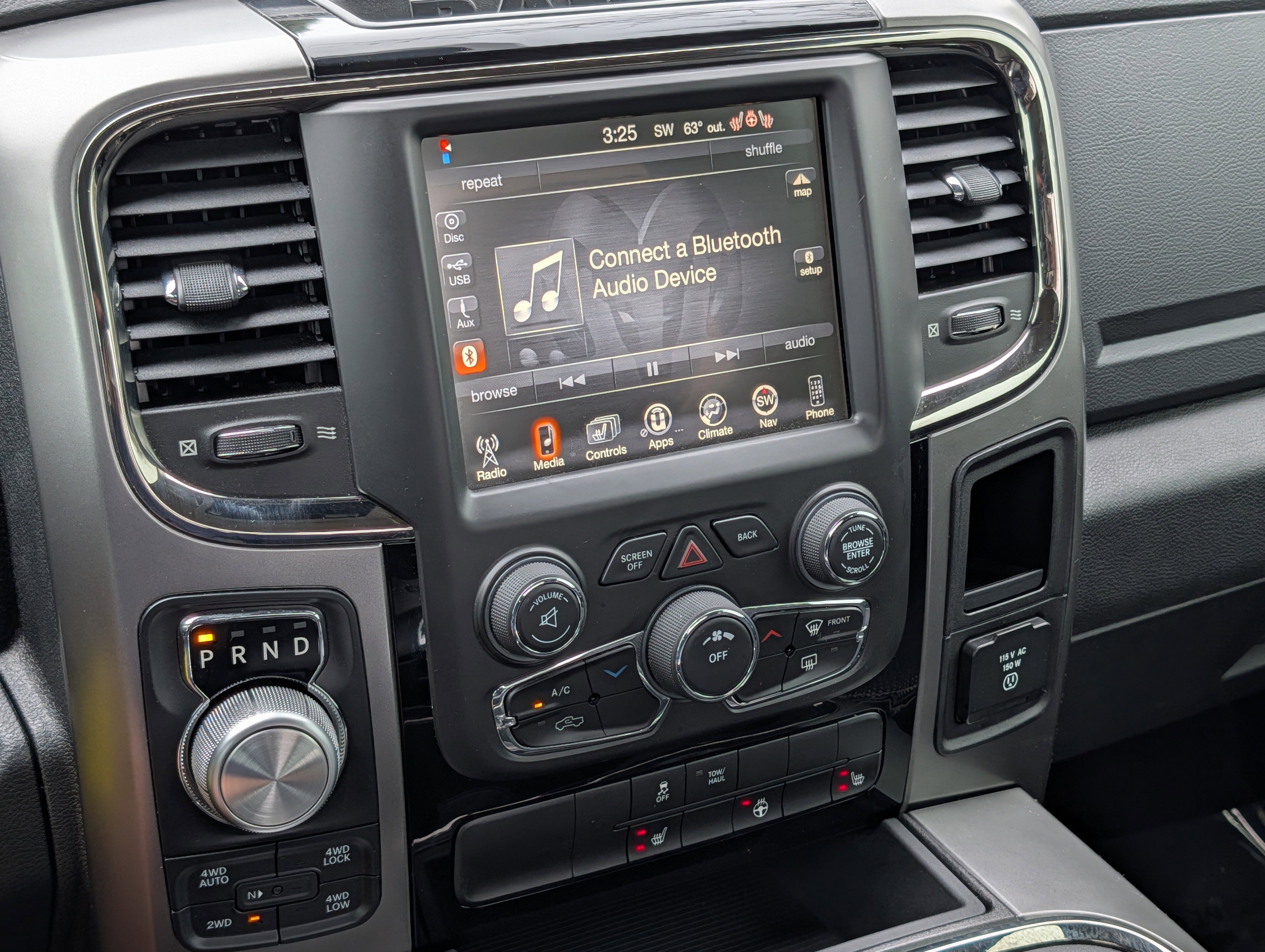 Used 2017 RAM 1500 Sport w/ Black Ram 1500 Sport Group image 18