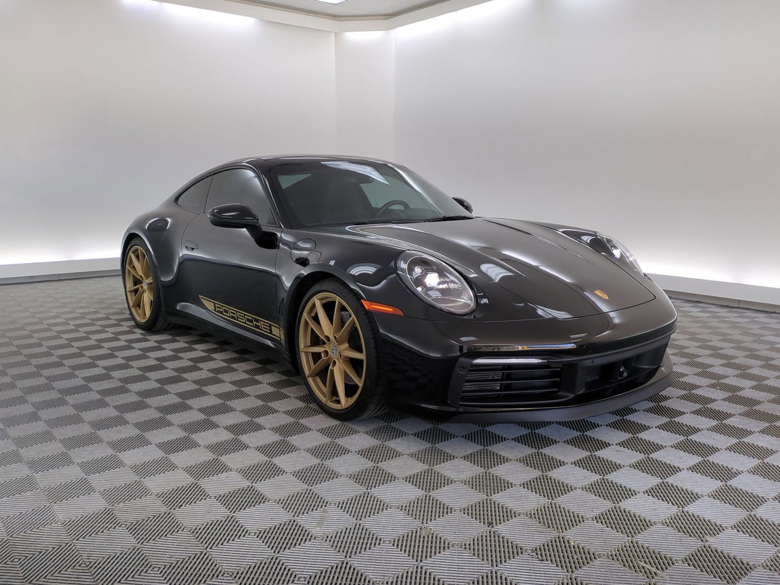 Used 2020 Porsche 911 Carrera S image 7