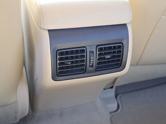 Used 2015 Toyota Camry XLE image 20