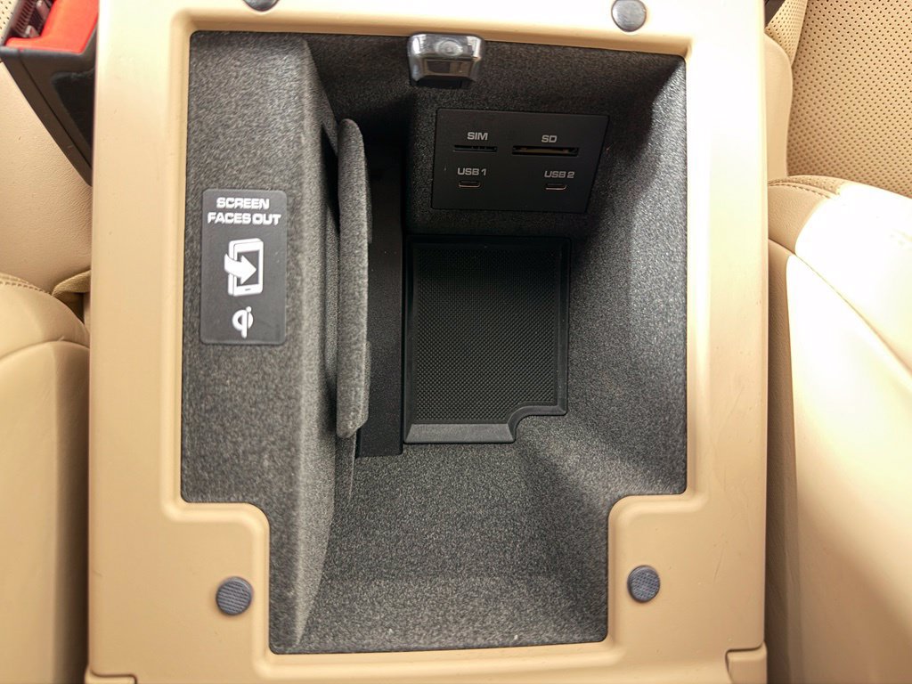 Certified 2024 Porsche Macan S AWD/4WD image 36