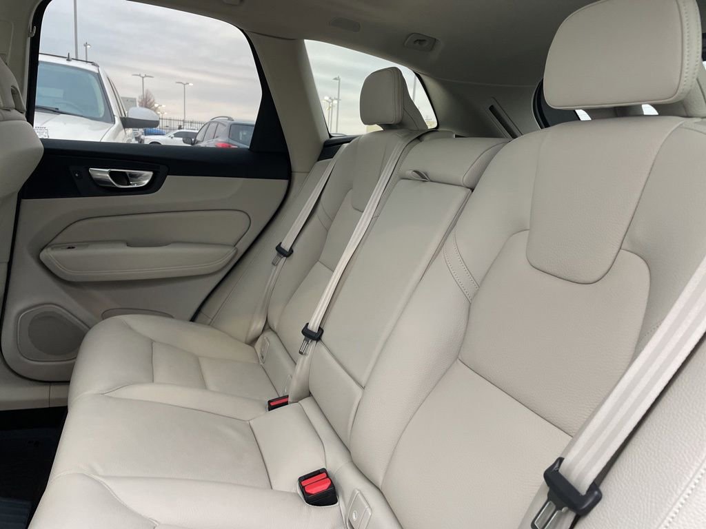 New 2025 Volvo XC60 T8 Plus w/ Protection Package Premier image 11