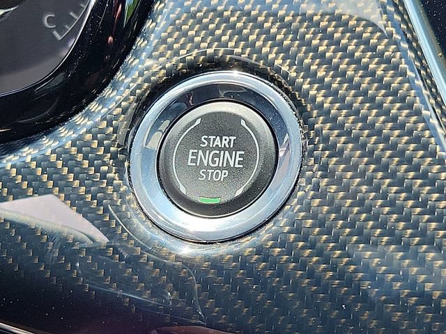 Used 2024 Cadillac XT6 Sport w/ LPO, Onyx Lite Package AWD/4WD image 25