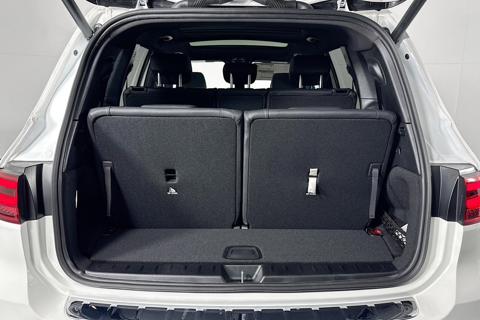 New 2026 Mercedes-Benz GLB 250 image 23