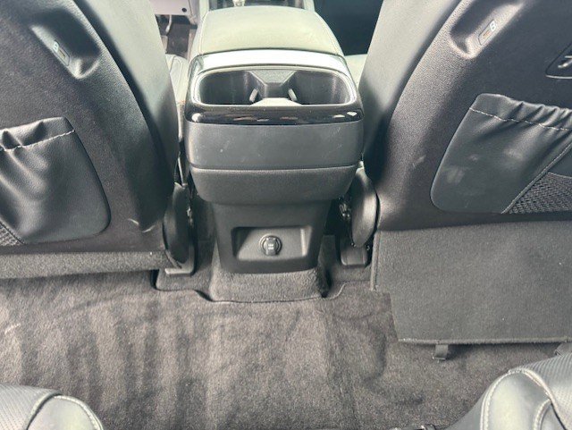 Used 2025 Kia Telluride S image 27