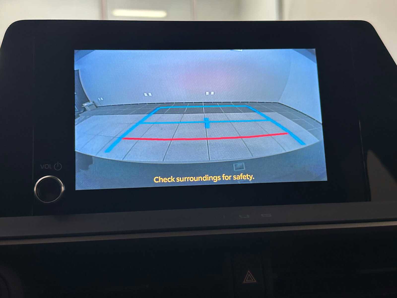 Used 2024 Toyota Prius Prime FWD image 13