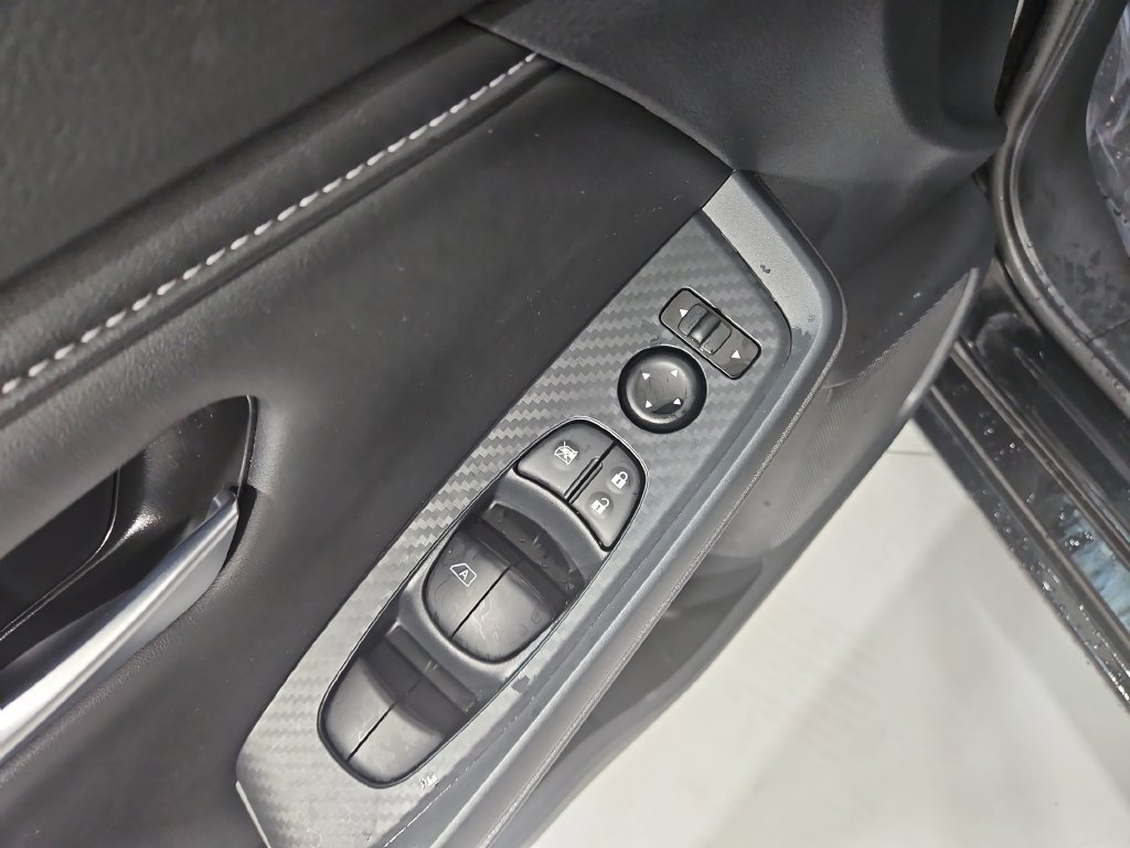 Certified 2025 Nissan Sentra SV w/ Trunk Package FWD image 13