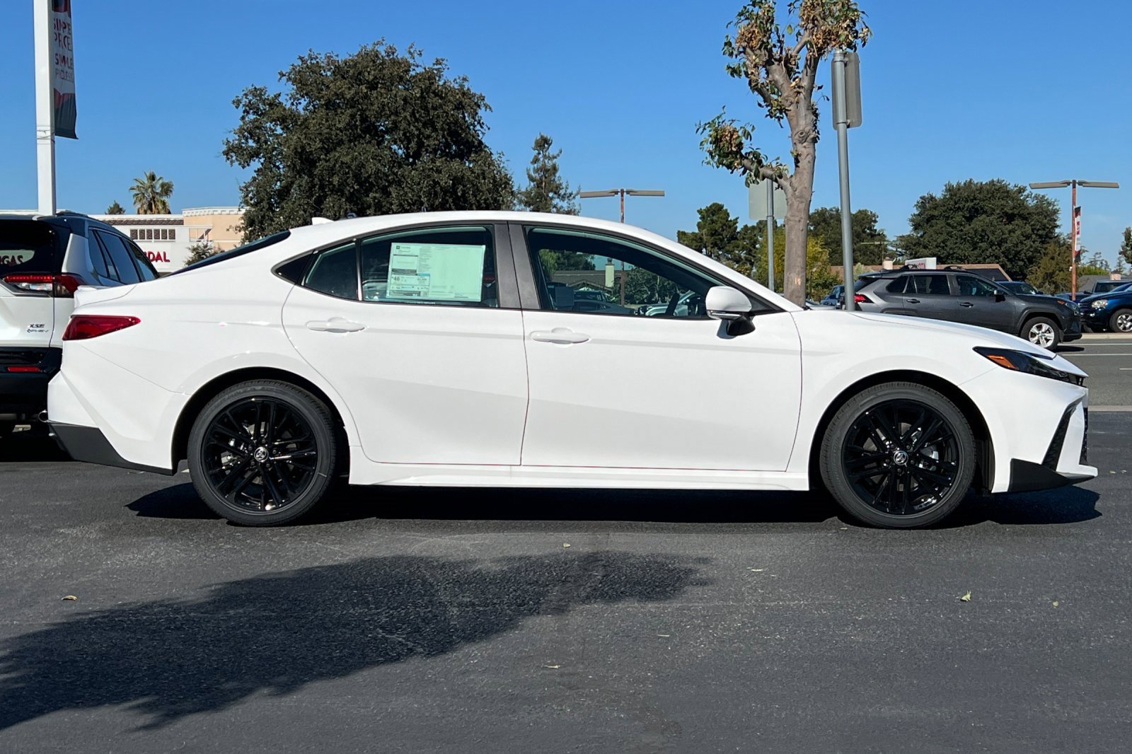 New 2026 Toyota Camry SE image 9