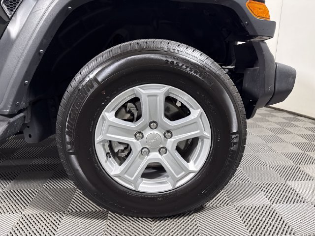Used 2023 Jeep Wrangler Unlimited Sport AWD/4WD image 11