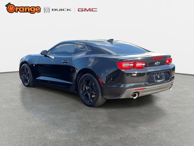 Used 2022 Chevrolet Camaro LT RWD image 5