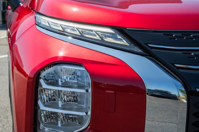 Used 2022 Mitsubishi Outlander SE AWD/4WD image 13