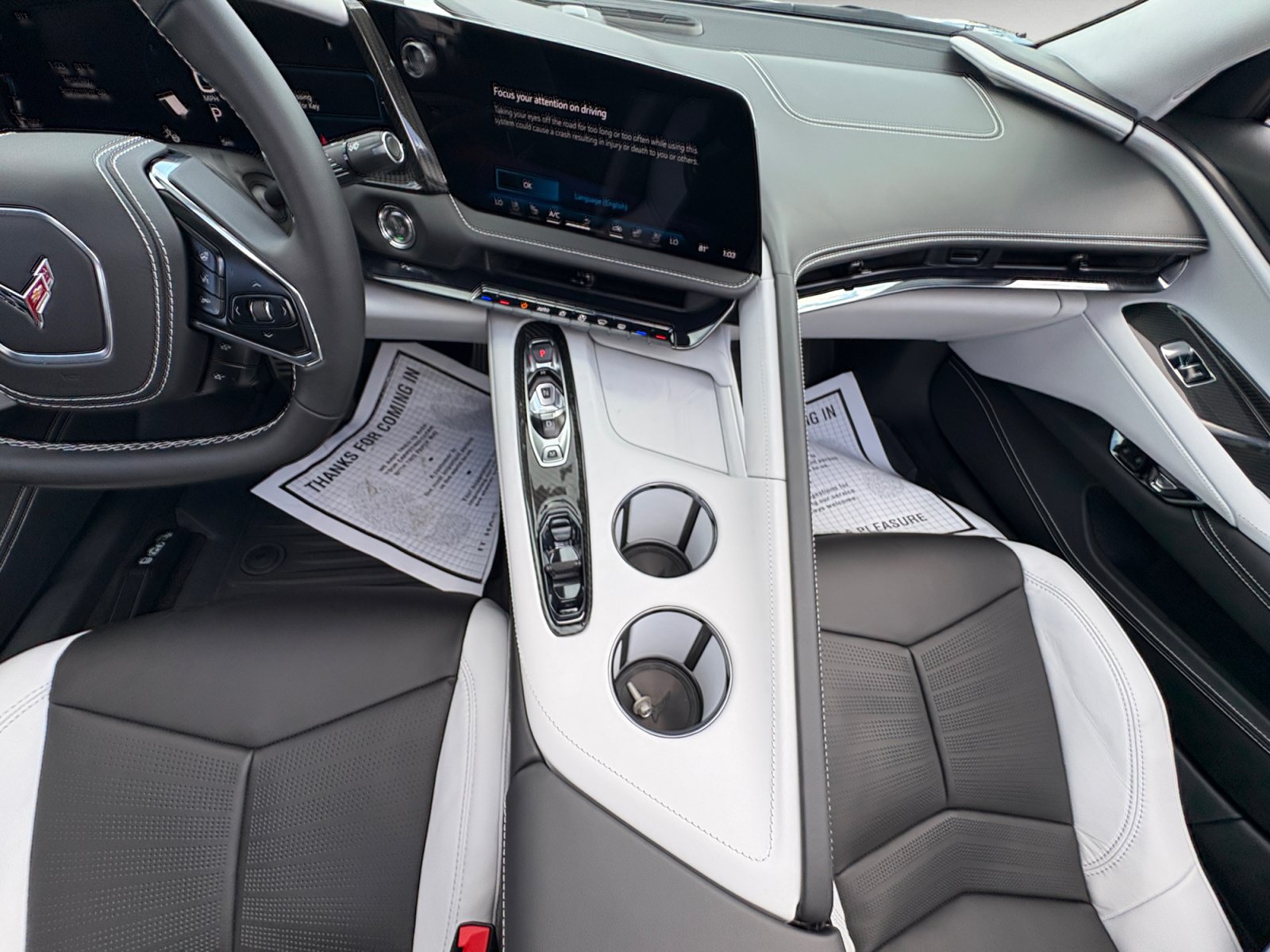 New 2027 Chevrolet Corvette Grand Sport w/ Z52 Sport Performance Package RWD image 13