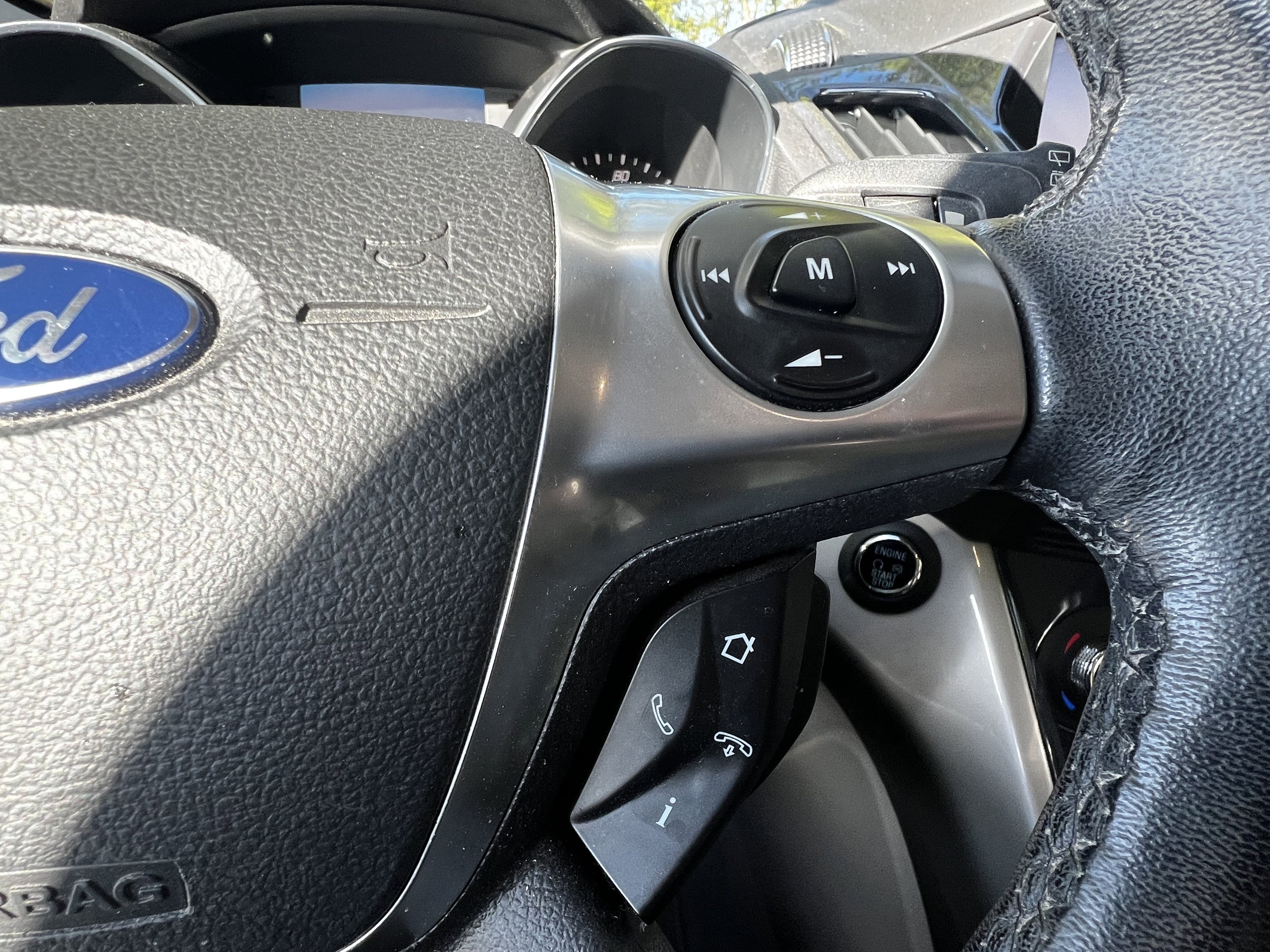 Used 2013 Ford Escape SEL image 20